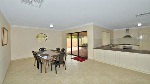 Mandurah Estuary Breeze - Maitland Accommodation 3