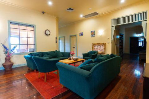 Acheron Valley Lakefront Cottages - Maitland Accommodation 1