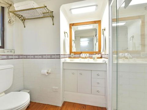 Olive Grove Studio 1 - Maitland Accommodation 6