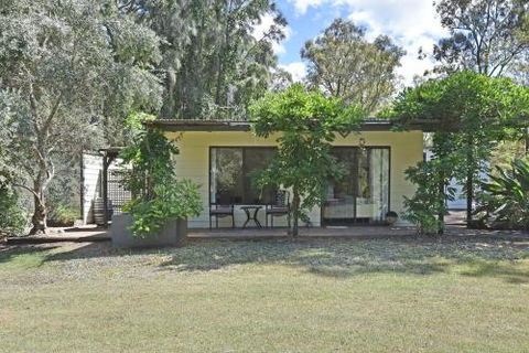 Olive Grove Studio 1 - Maitland Accommodation 3