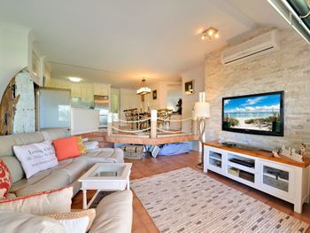 Yachtsmans Rest Unit 1 / 37 Victoria Parade - Maitland Accommodation 5
