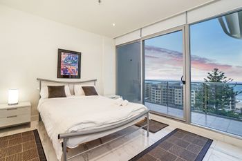 Penthouse Liberty Towers - Maitland Accommodation 2