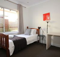 Swan View Family Home - Maitland Accommodation