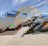 Villa Moyne - Maitland Accommodation