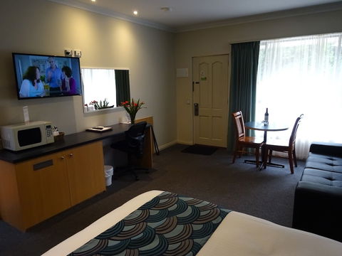 Victoria Lodge Motor Inn And Apartments - Maitland Accommodation 3