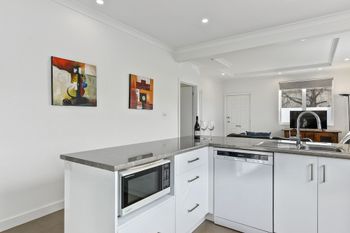 Wellington Street Cottage - Maitland Accommodation 5