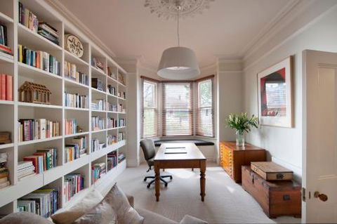 Library House - Maitland Accommodation 4