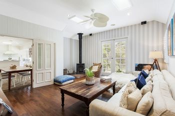 La Provence - Maitland Accommodation 4