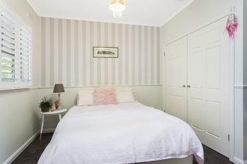 La Provence - Maitland Accommodation 5