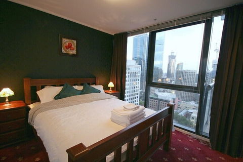 Melbourne Stays - City Point Suite - Maitland Accommodation 4