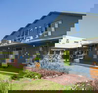 Dunsborough Beachouse YHA Backpackers - Maitland Accommodation