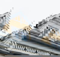 Dunes - elegant beach villa with huge swim spa - Maitland Accommodation