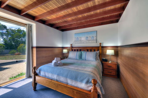 Sheoak On The Bay - Maitland Accommodation 2