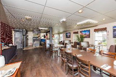 Alexandra Inn - Maitland Accommodation 0
