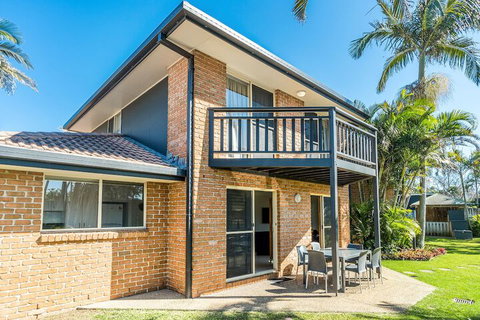 Bayside Court Apartments - Maitland Accommodation 4