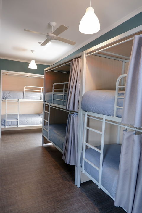 Stoke Beach House - Maitland Accommodation 6