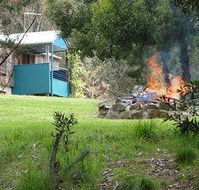 King Parrot Cottages - Maitland Accommodation