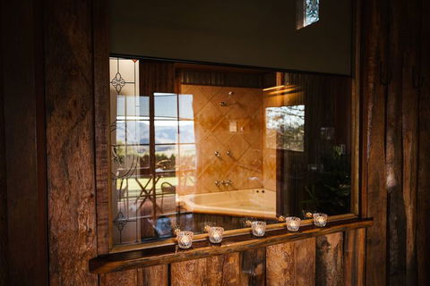 Seclusions Blue Mountains - Maitland Accommodation 7