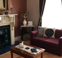 Jadan Cottages - Maitland Accommodation