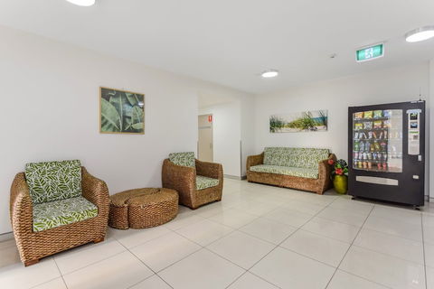 Redvue Apartments - Maitland Accommodation 3