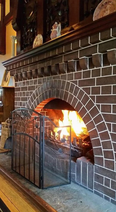 Petersons Armidale Winery & Guesthouse - Maitland Accommodation 3