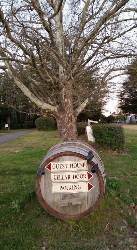 Petersons Armidale Winery & Guesthouse - Maitland Accommodation 1