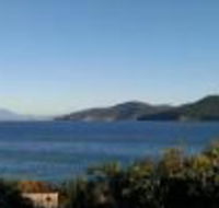 Larus Waterfront Cottage - Maitland Accommodation