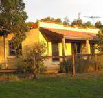 Dees Villa Bed  Breakfast - Maitland Accommodation