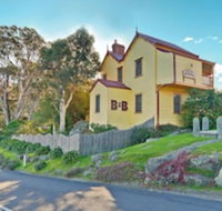 Two Story Bed  Breakfast - Maitland Accommodation