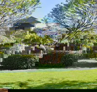 Tree Elle - Maitland Accommodation