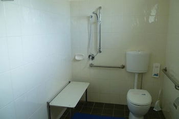 Shady Rest Motel - Maitland Accommodation 6