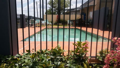 Shady Rest Motel - Maitland Accommodation 1