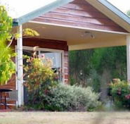 Amamoor Homestead BB and Country Cottages - Maitland Accommodation