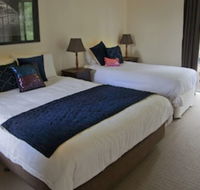The Shingles Riverside Cottages - Maitland Accommodation