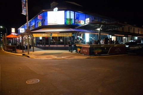 Grand Tasman Hotel - Maitland Accommodation 2