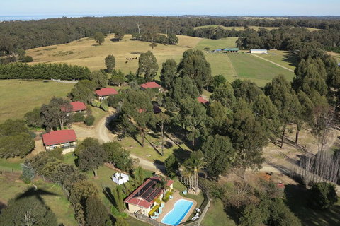 Lakes Entrance Country Cottages - Maitland Accommodation 6