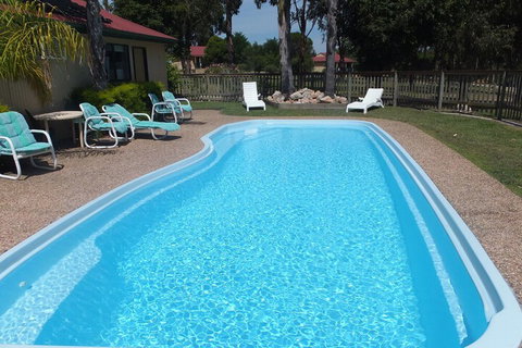 Lakes Entrance Country Cottages - Maitland Accommodation 3