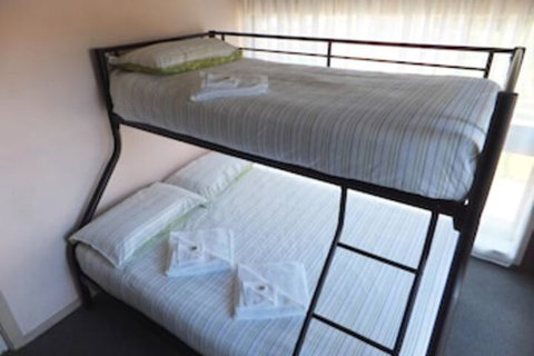 Paradise Holiday Apartments - Maitland Accommodation 4