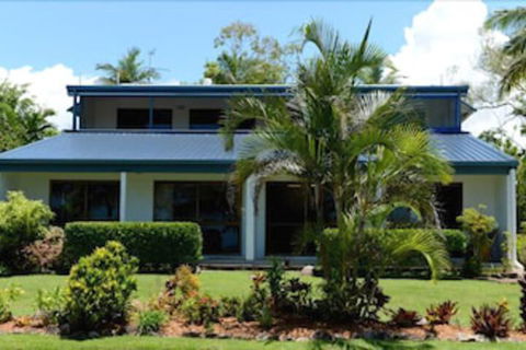 Apollo Jewel Beachfront Apartments - Maitland Accommodation 3