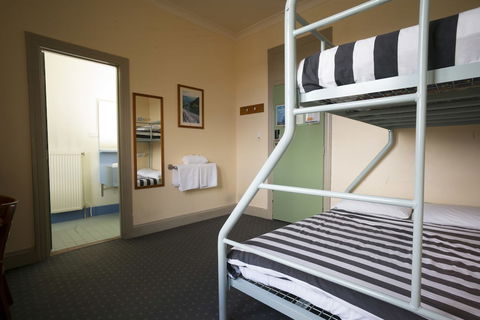 Blue Mountains YHA - Hostel - Maitland Accommodation 1