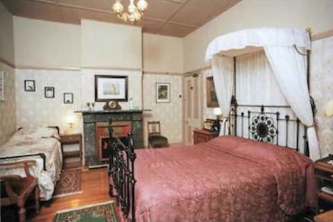 Sirens Bed & Breakfast - Maitland Accommodation 4