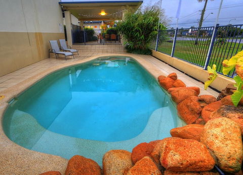 Tropixx Motel & Restaurant - Maitland Accommodation 3