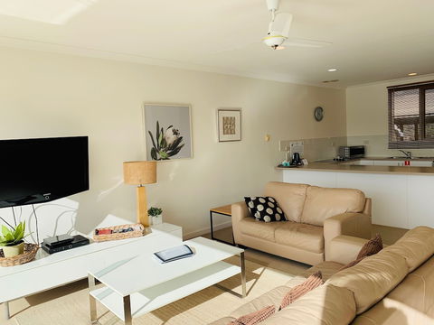 The Bluff Resort Apartments - Maitland Accommodation 2