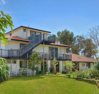 Martin Fields Beach Retreat - Maitland Accommodation