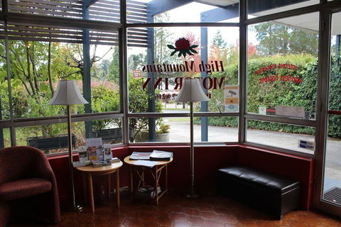 High Mountains Motor Inn - Maitland Accommodation 3