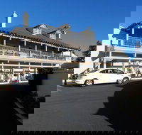 The Clifton  Grittleton Lodge - Maitland Accommodation