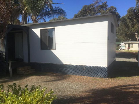 Pinjarra Caravan Park & Cabins - Maitland Accommodation 3