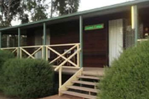 Twin Trees Country Cottages - Maitland Accommodation 1
