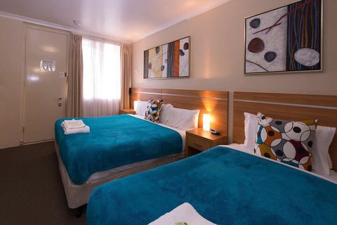 3 Sisters Motel - Maitland Accommodation 4