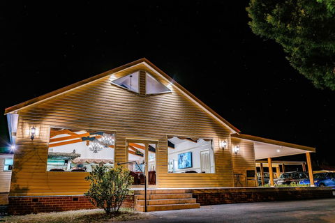Black Gold Motel - Maitland Accommodation 0